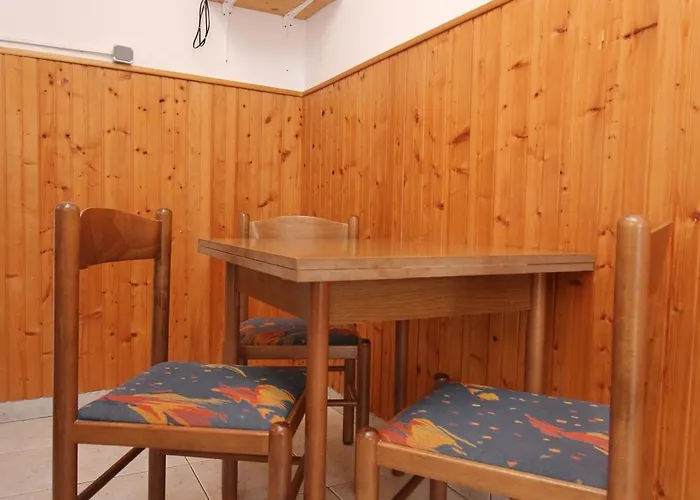 With A Parking Space Povljana, Pag - 9405 דירה