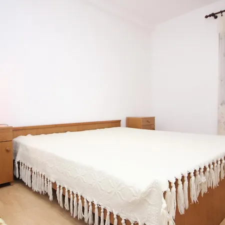 With A Parking Space Povljana, Pag - 9405 Apartman