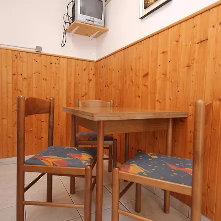 With A Parking Space Povljana, Pag - 9405 Apartman