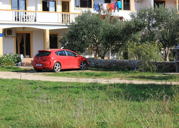 Apartment With A Parking Space Povljana, Pag - 9405 *
